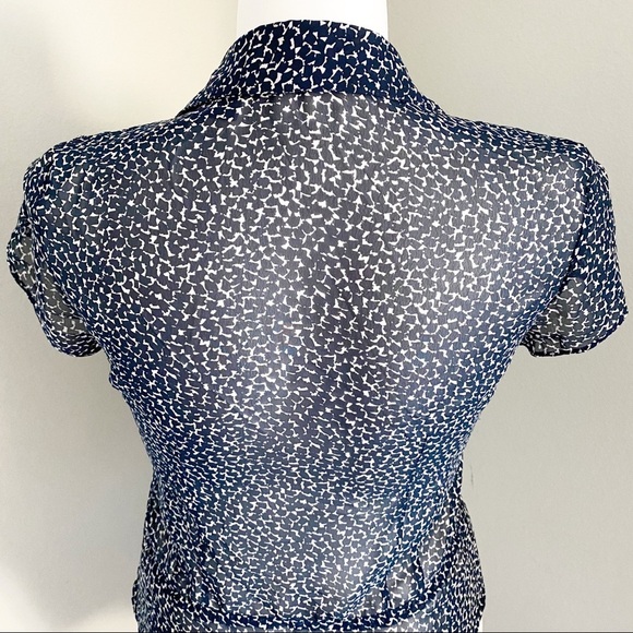 LIZ CLAIBORNE Navy Button Up Semi Sheer Top 10 - Picture 6 of 8
